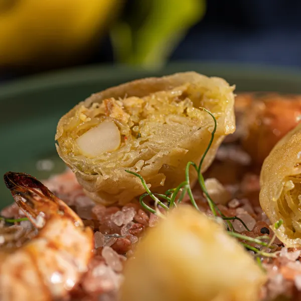 SEAFOOD AND SALMON PASTILLA (6 Pieces) - Image 3